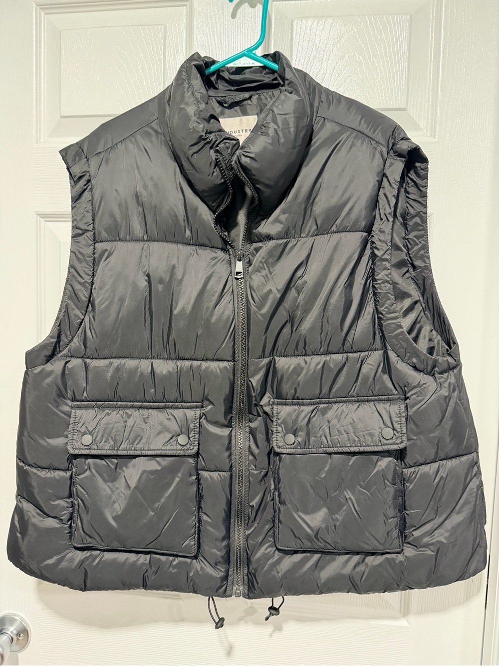 Wimen’s Industry Quilted Puffer Vest - Black
